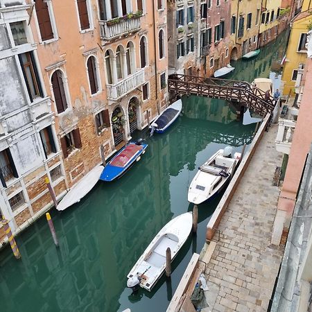 Ca' Cappello Venice Apartment 2 With Canal View Dış mekan fotoğraf