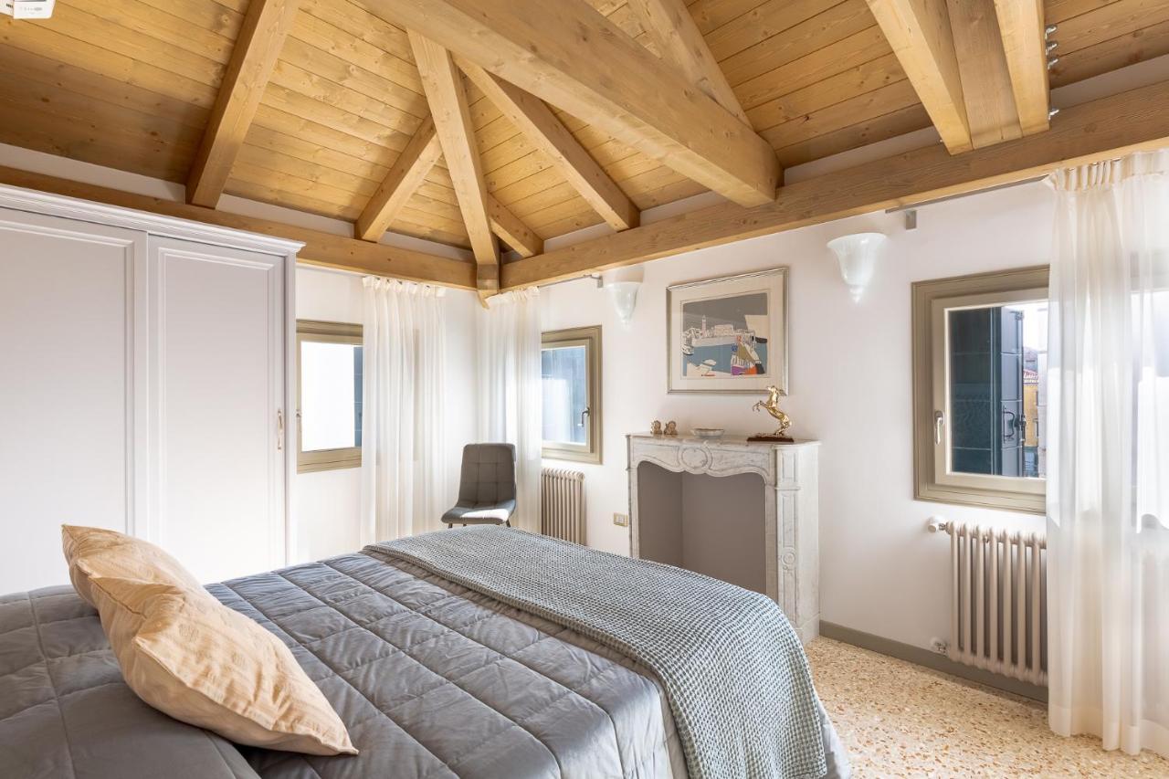 Ca' Cappello Venice Apartment 2 With Canal View Dış mekan fotoğraf